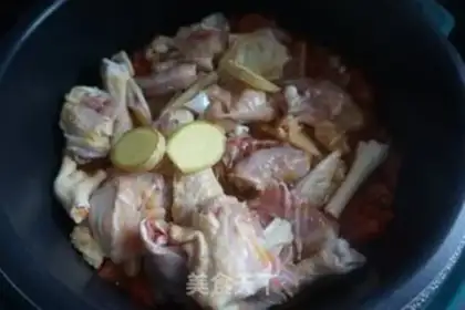 Make A tomato chicken without a drop of water step 6
