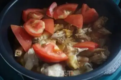 Make A tomato chicken without a drop of water step 9