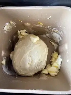 Make Gold toast step 1