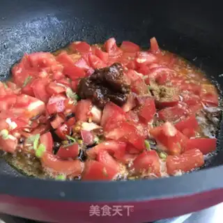 Make Tomato eggs for noodles step 4