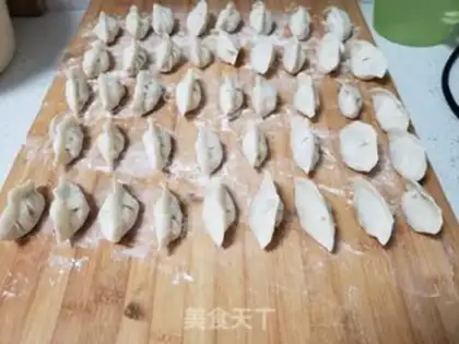 Make A bean-fruit dumpling step 6