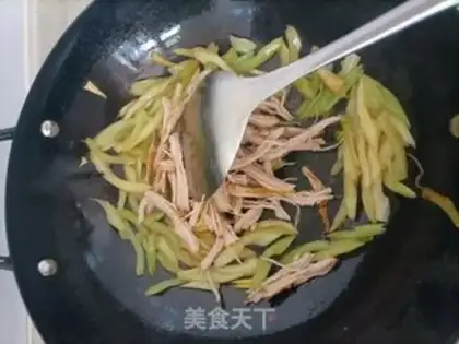 Make The celery
