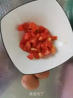 Make Tomato fried eggs step 0