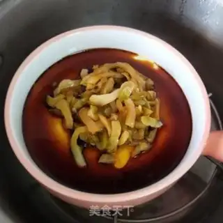 Make Squeeze eggs step 9