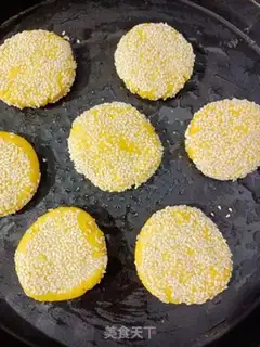 Make Pumpkin step 7
