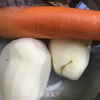Make curry beef cover step 0