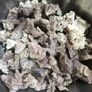 Make curry beef cover step 3
