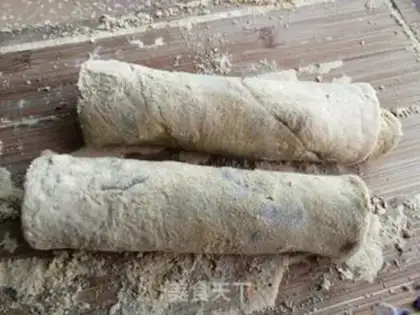 Make Donkey rolls step 7