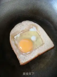 Make A simple sandwich step 3