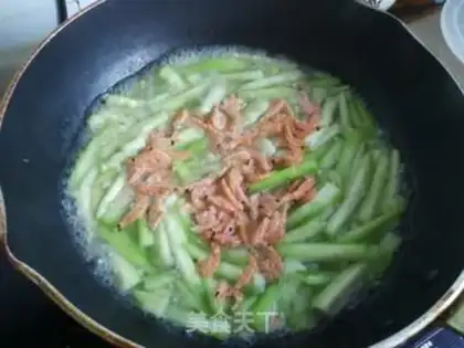 Make Smelt shrimp soup step 3