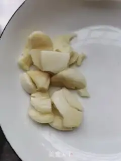 Make Grits and melons step 0