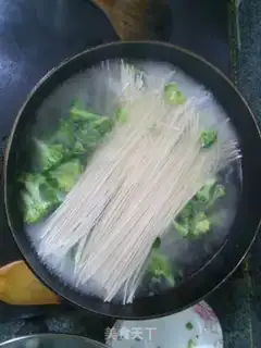 Make Egg noodles step 3