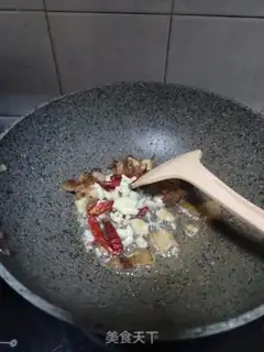 Make Pork slag tore his hands up step 2