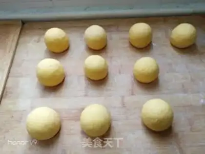 Make Pumpkin buns step 6