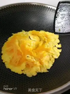 Make Onion fried eggs step 4