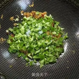 Make Shrimp leather peppers step 2