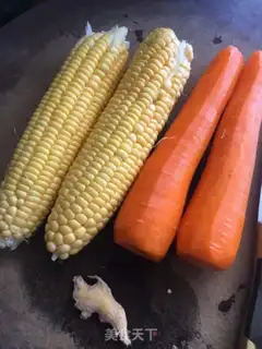 Make Carrot corn ribs soup step 0