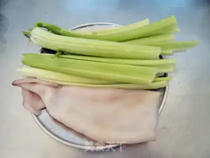 Make Celery is fired step 0
