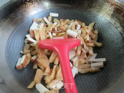Make Scrambled radish step 2