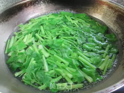 Make Celery with chicken chest step 7