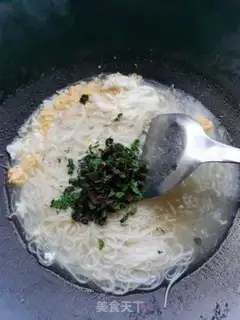 Make Eggs and rice powder step 3