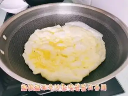 Make Tomato eggs step 2