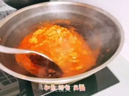 Make Tomato eggs step 9