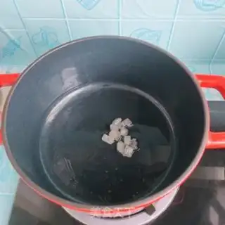 Make Chestbone, potatoes step 3