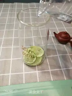 Make Homemade lemon tea step 7