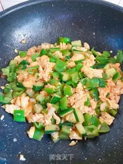 Make cucumbered eggs step 5