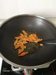 Make Lily shrimp step 6