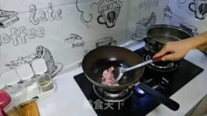 Make Pork powdered bean peel step 1