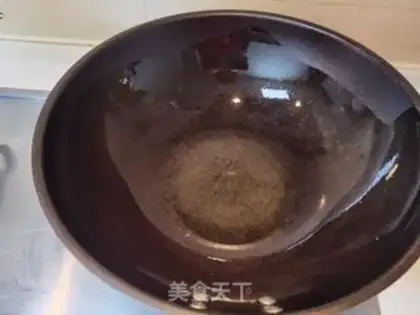 Make Gold egg fried rice step 3