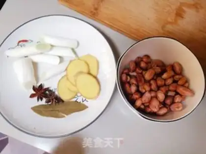 Make A beer and a pig hoof step 3