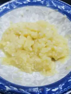 Make Garlic pepper sauce step 1