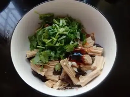 Make The halogen gravy step 9
