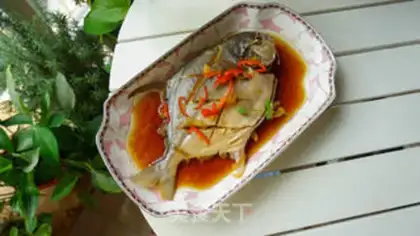 Make The soy sauce boils the fish step 6