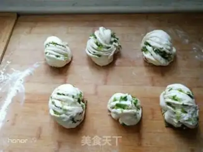 Make Onion pepper rolls step 11