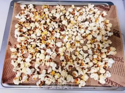 Make Butter popcorn step 8