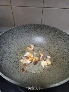 Make Pork slag tore his hands up step 1