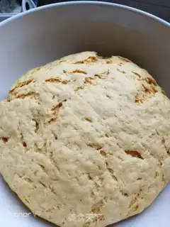 Make Pumpkin buns step 4