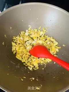 Make A berry bun step 0