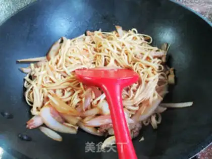 Make Sausage onions step 6
