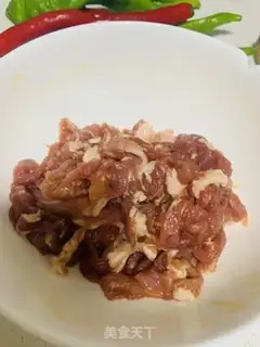 Make Chili fried meat step 0