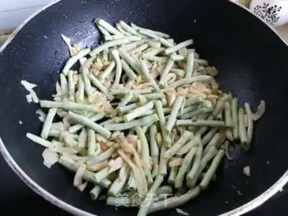 Make ♪ ♪ Spam ♪ step 6
