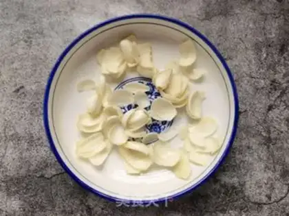 Make Apple lilies step 2
