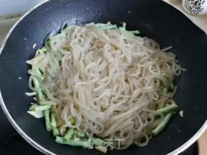Make ♪ ♪ Spam ♪ step 7