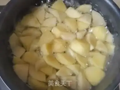 Make Apple lilies step 5
