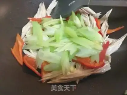 Make The celery