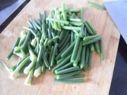Make Spicy garlic step 1